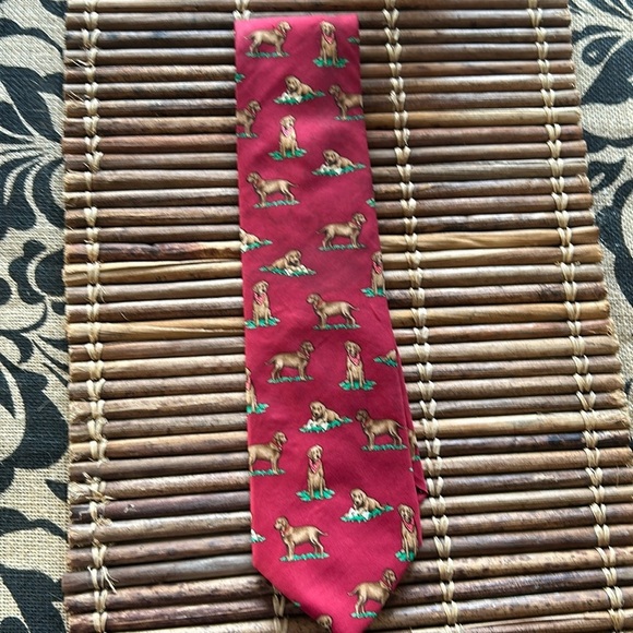 Chocolate Labrador Silk Tie by Alynn Neckwear – Made in USA
Preloved - Picture 2 of 7